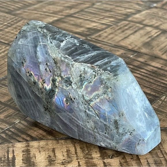 wild river gems Jewelry - Labradorite free form stone - amazing flash!